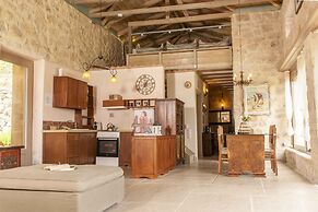 Villa Nefeli- Mounty Island Villas