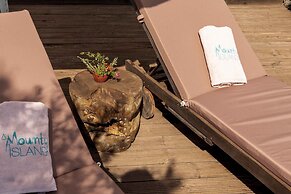 Villa Nefeli- Mounty Island Villas