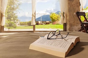 Villa Nefeli- Mounty Island Villas