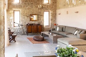 Villa Nefeli- Mounty Island Villas