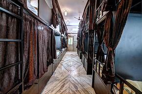 Sunshine Backpackers