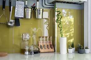 Stunning Flat Near the Beach & Trains