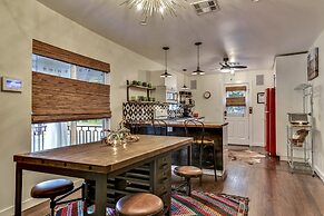 The Eastside Lodge Austin