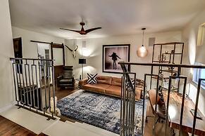 The Eastside Lodge Austin