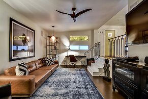 The Eastside Lodge Austin