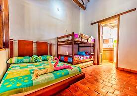 Hostal Santa Mónica