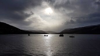 Lochview Guest House