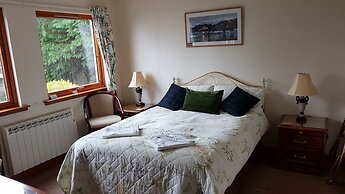 Lochview Guest House