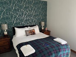 Lochview Guest House