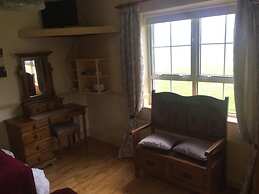 Dulrush Fishing Lodge and Guesthouse