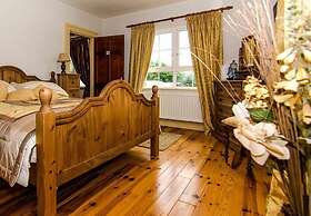 Dulrush Fishing Lodge and Guesthouse