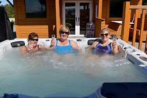 Dulrush Fishing Lodge and Guesthouse