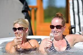 Dulrush Fishing Lodge and Guesthouse