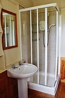 Dulrush Fishing Lodge and Guesthouse