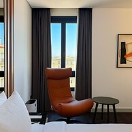 Triumph Luxury Hotel