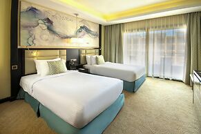 Triumph Luxury Hotel