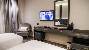 Triumph Luxury Hotel