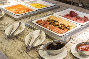 Triumph Luxury Hotel