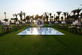 Triumph Luxury Hotel