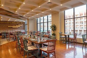 Triumph Luxury Hotel