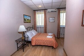 N-House Hotel