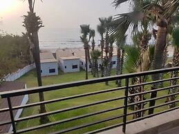 Relax waterfront serviced apartment