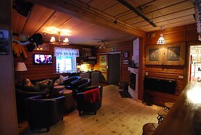 Försgården Fjällhotell