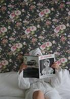 120 Rodionoff DOWNTOWN Hotel & Rooms - connection to Airport and Monde