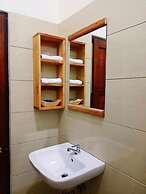 Golden Queen Guest House