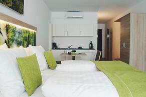 Four Stars by City Hotel