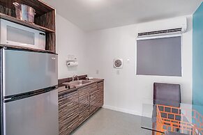 Inndulge -- A Modern Gay Men's Resort