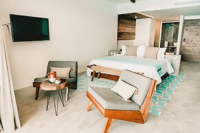 Hotel B Unique - Adults Only