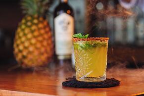 Hotel B Unique - Adults Only