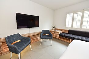 The Locale Hotel Grand Cayman