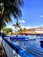 Hotel Zona Tropical