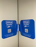 Hampton Inn  & Suites Anaheim Resort Convention Center