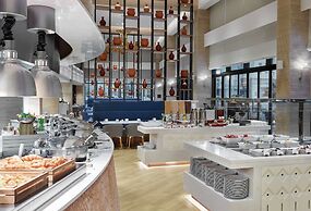 Hilton Garden Inn Muscat Al Khuwair