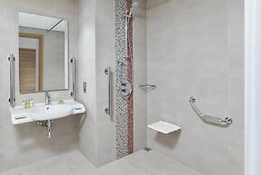 Hilton Garden Inn Muscat Al Khuwair