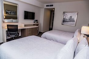 Hampton Inn & Suites by Hilton Puebla
