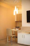 Gold Crown Apartments