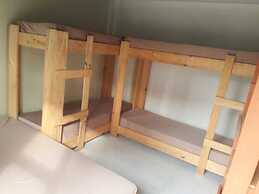 Hostel e Quarto Camping Bombinhas