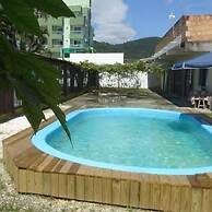 Hostel e Quarto Camping Bombinhas