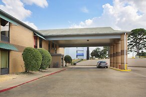 OYO Hotel Texarkana Trinity AR Hwy I-30