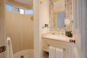 Mar del Cabo By Velas Resorts