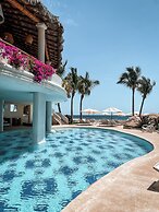 Mar del Cabo By Velas Resorts
