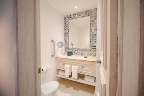 Mar del Cabo By Velas Resorts