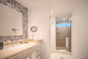 Mar del Cabo By Velas Resorts