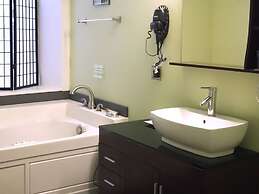 The Inn At Stone Mill