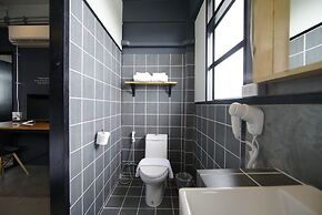 Blu Monkey Hub and Hotel Suratthani