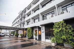 Blu Monkey Hotel Suratthani